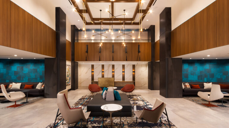 Hartman Design Group opted for Laminam surfaces to cover a visually stunning double-height interior walls