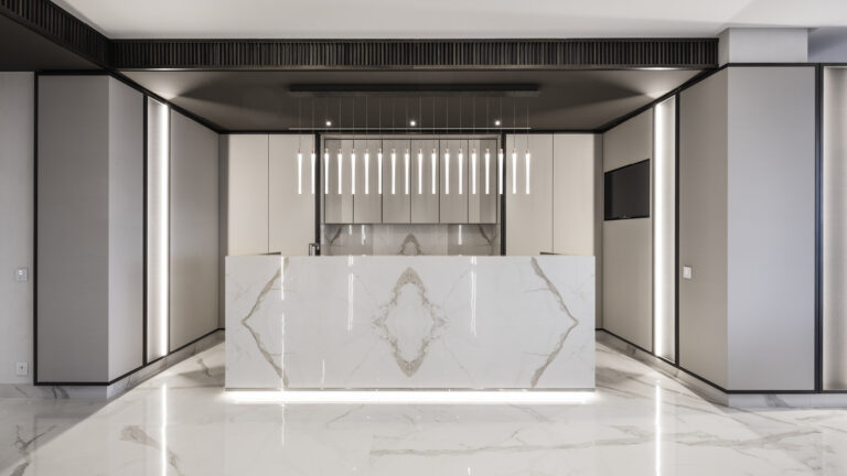 A domestic space in harmony with nature