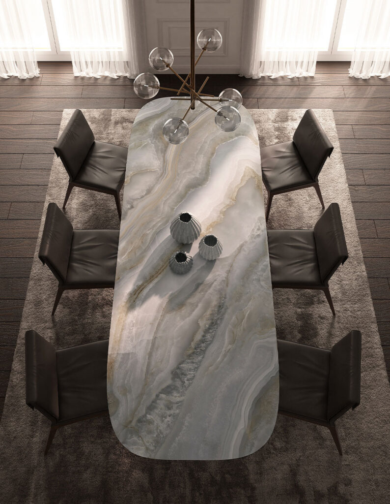 With Cristallo Macchia Vecchia, Onice Grigio is the second refined proposal from Laminam’s Diamond series aimed at the world of the table.