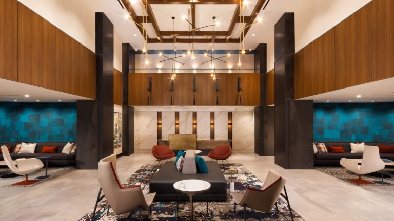 Hartman Design Group opted for Laminam surfaces to cover a visually stunning double-height interior walls