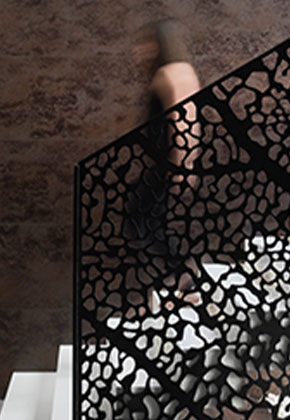 Trapping the passing of time onto the surface of ceramic